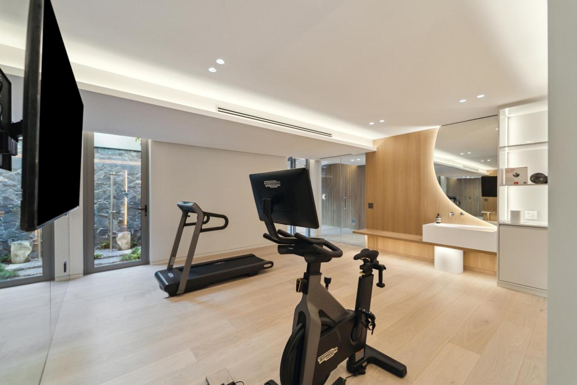 Brand New Dream With Ocean View, Sauna & Gym
