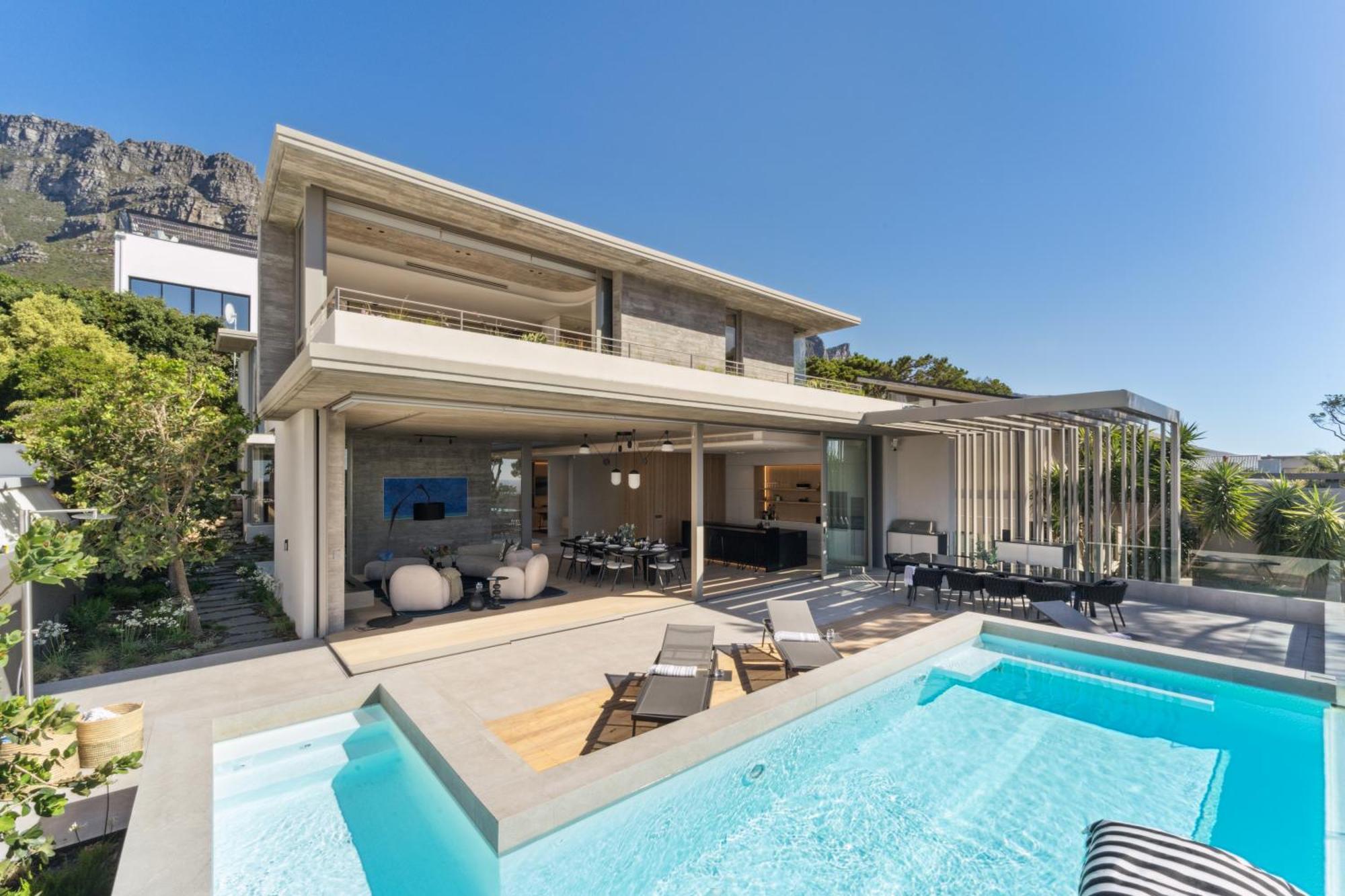 Brand New Dream With Ocean View, Sauna & Gym Cape Town